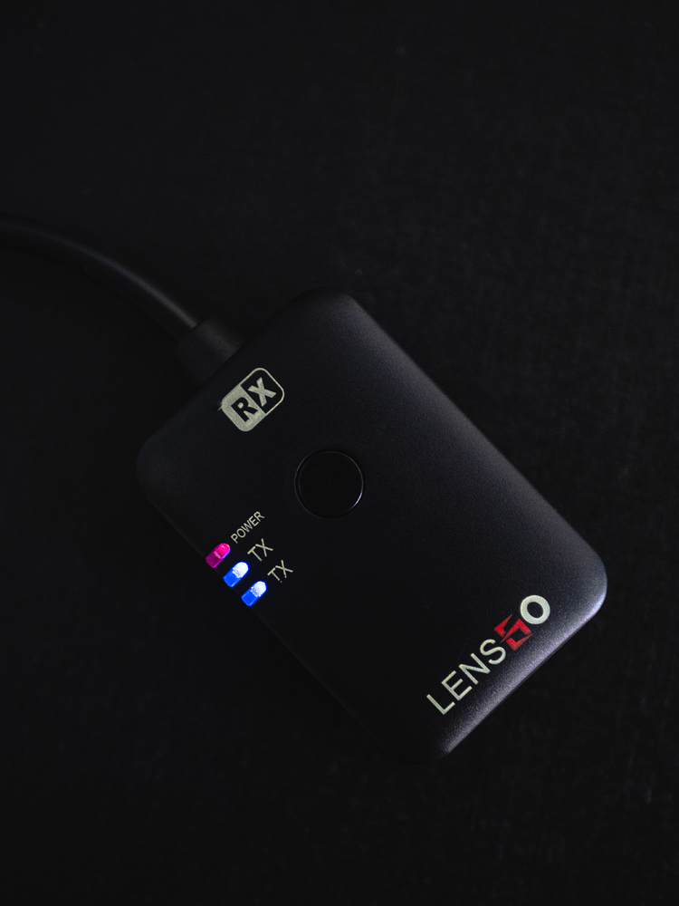 Lensgo 318D Full Duplex call wireless microphone 1V1