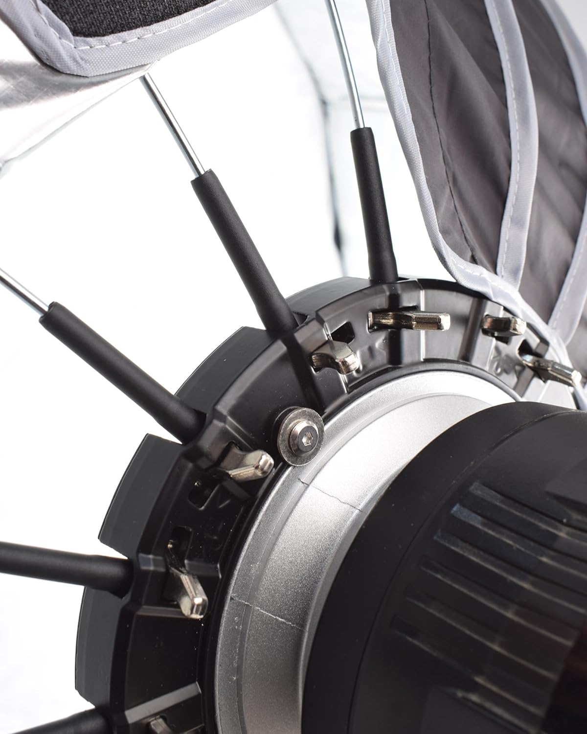 General Kp2 Parabolic Softbox 70 Cm - Black