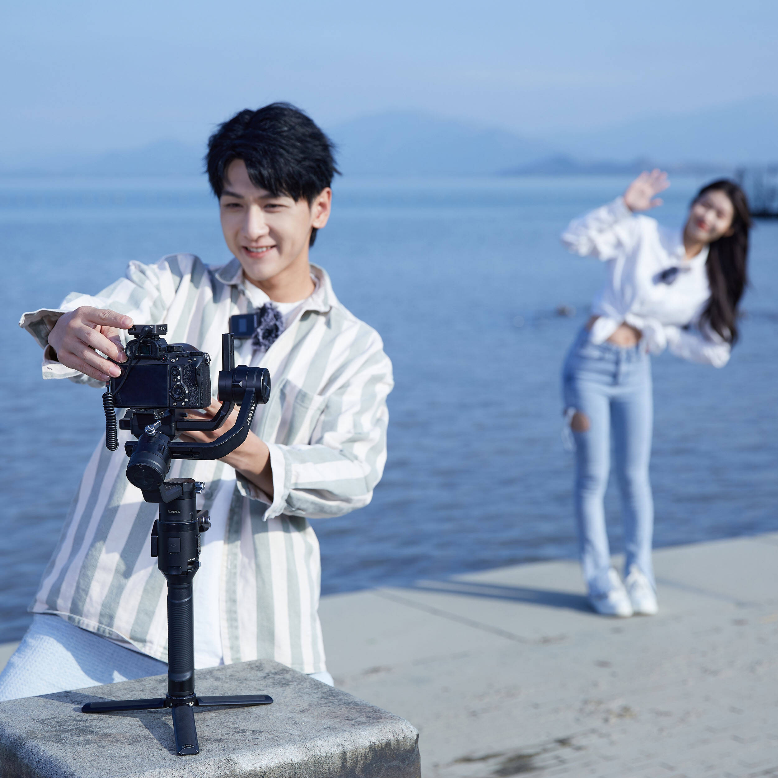 Godox MoveLink II M1 Compact Wireless Microphone System for Cameras & Smartphones with 3.5mm (2.4 GHz, Black)